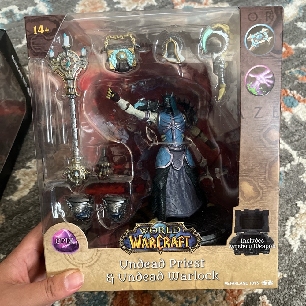 World of Warcraft Undead Priest & Warlock Figure
